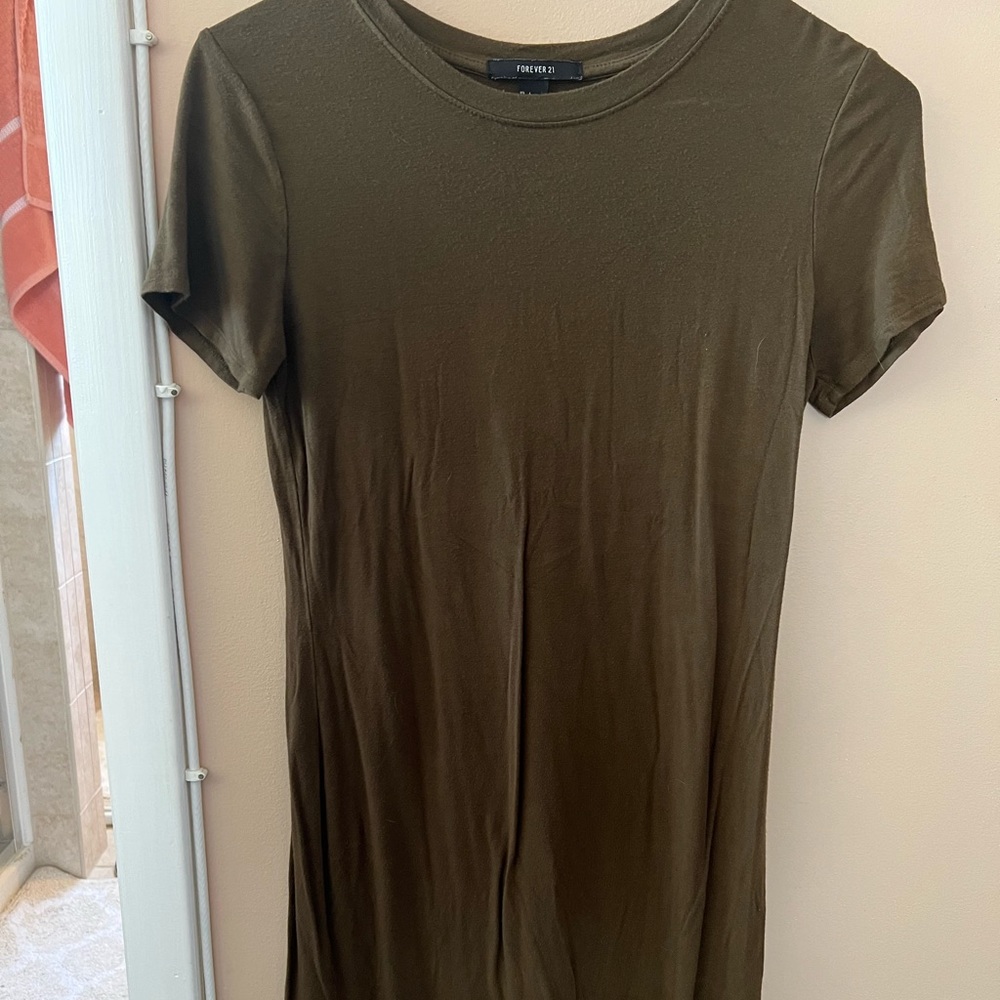Forever 21 T-Shirt Dress